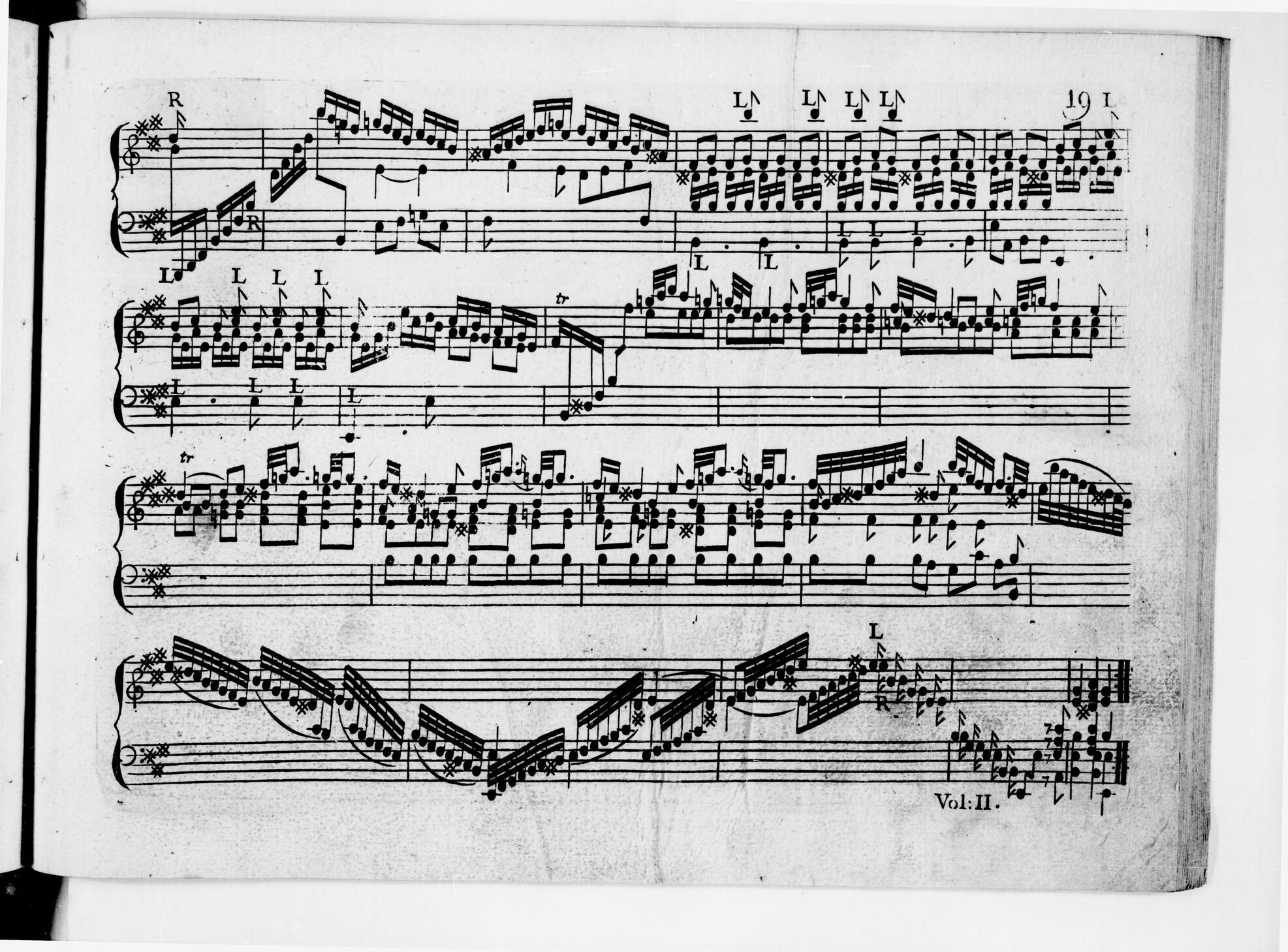 Keyboard Sonata in A major, K.24 [#914009].pdf
